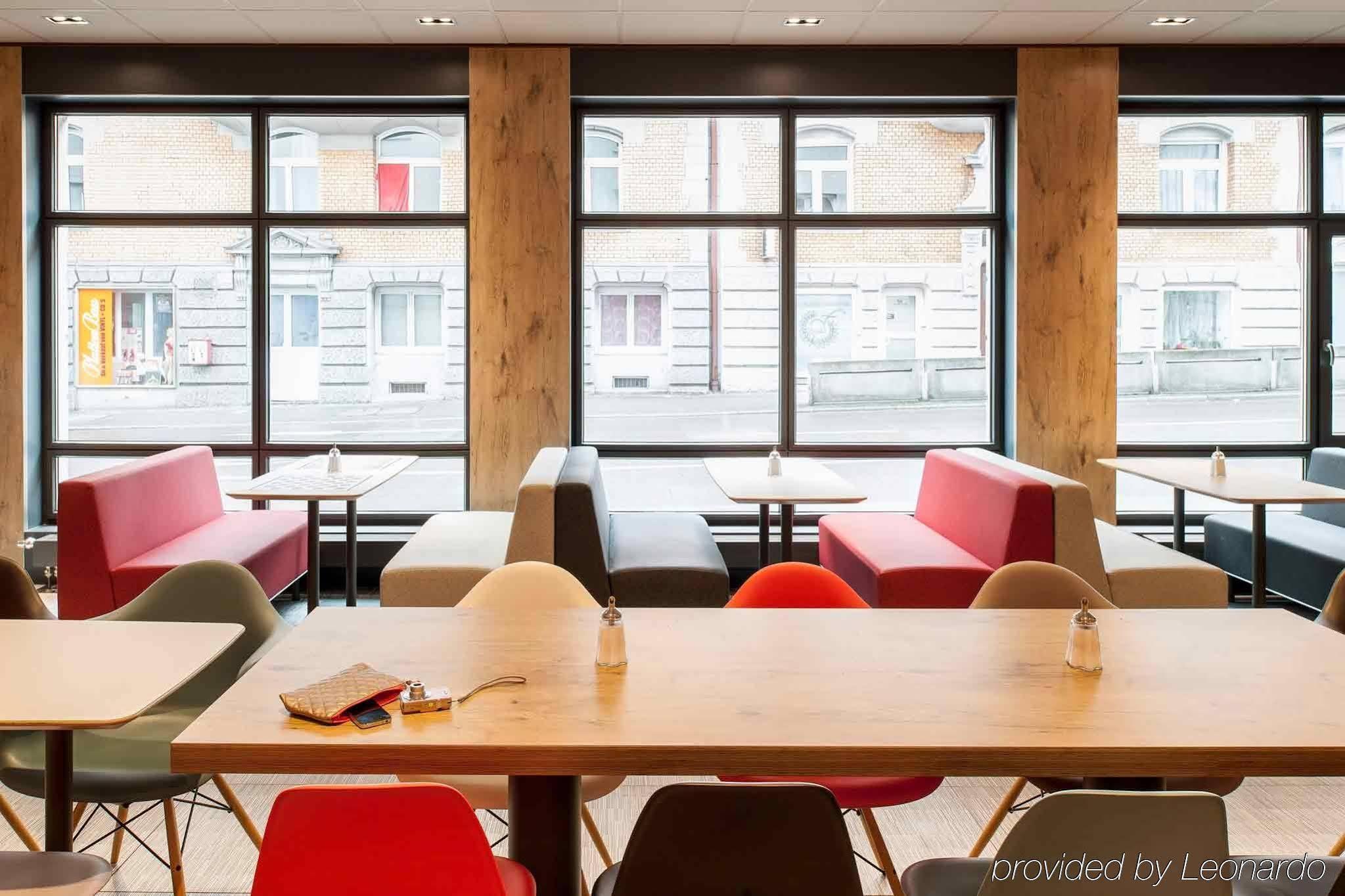 Ibis Stuttgart Centrum Εξωτερικό φωτογραφία