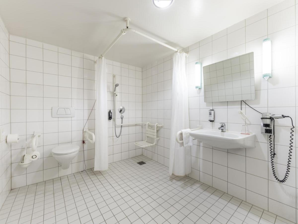 Ibis Stuttgart Centrum Εξωτερικό φωτογραφία