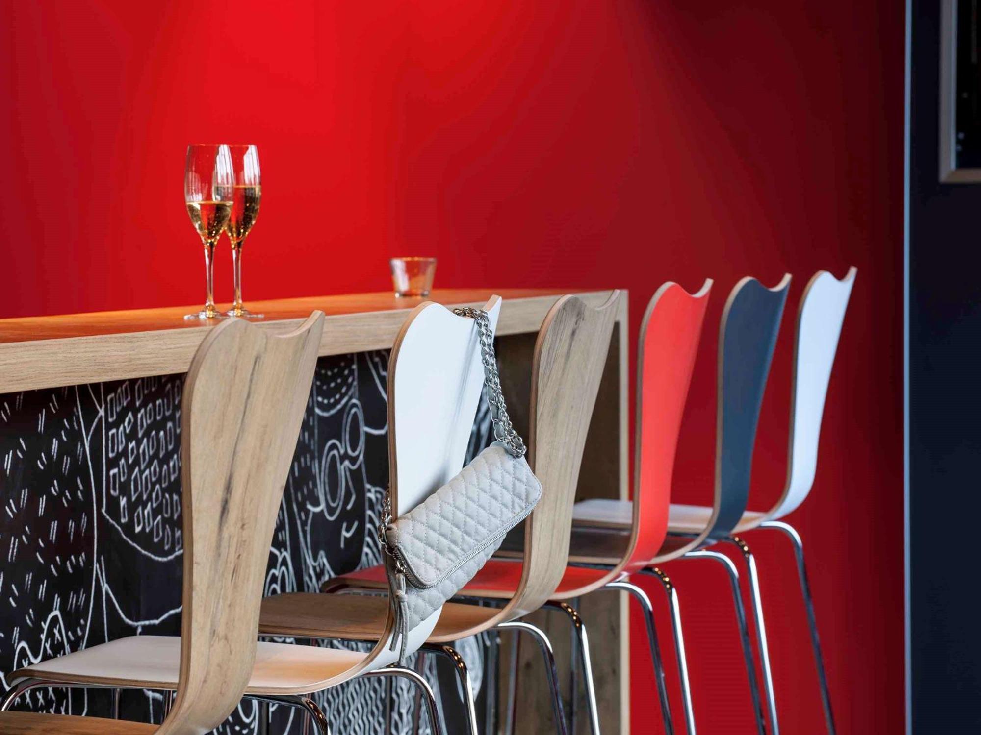 Ibis Stuttgart Centrum Εξωτερικό φωτογραφία