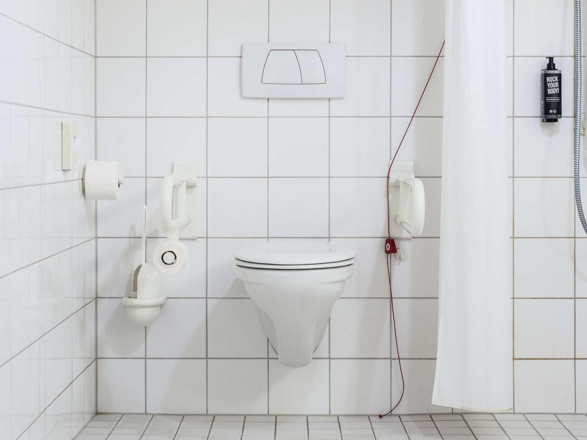 Ibis Stuttgart Centrum Εξωτερικό φωτογραφία