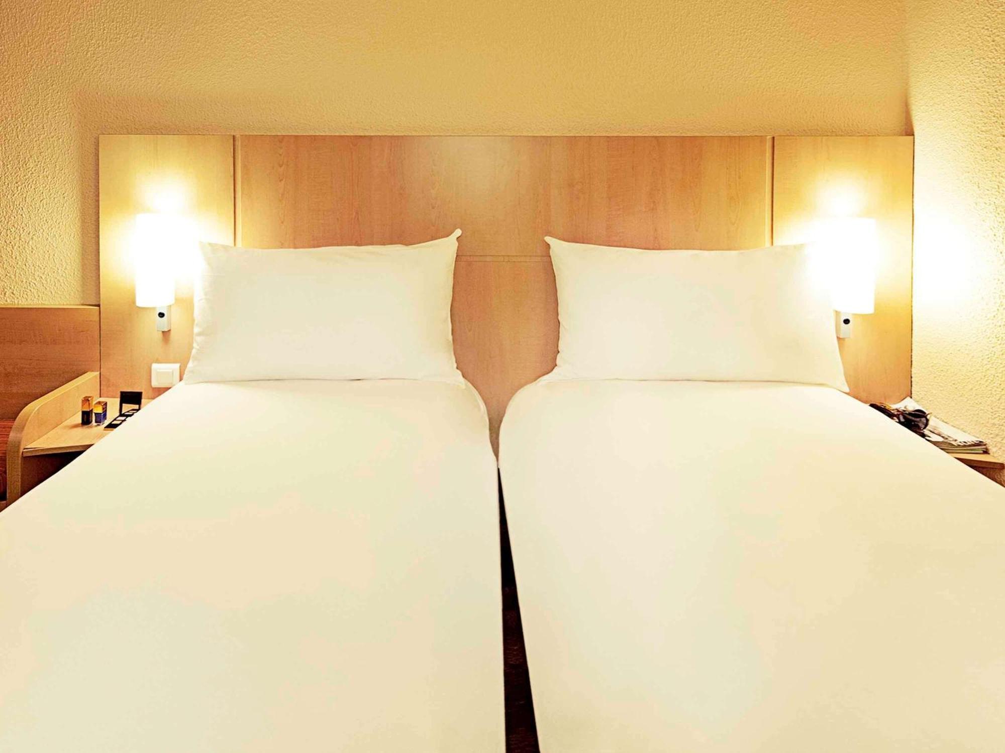 Ibis Stuttgart Centrum Εξωτερικό φωτογραφία